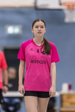Bild 101 - B-Juniorinnen 2 Loewinnen Cup